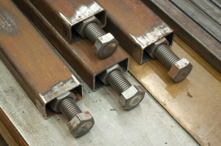 adjustable feet